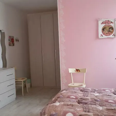 A Casa Di Eleonora Oda ve Kahvaltı Villafranca di Verona